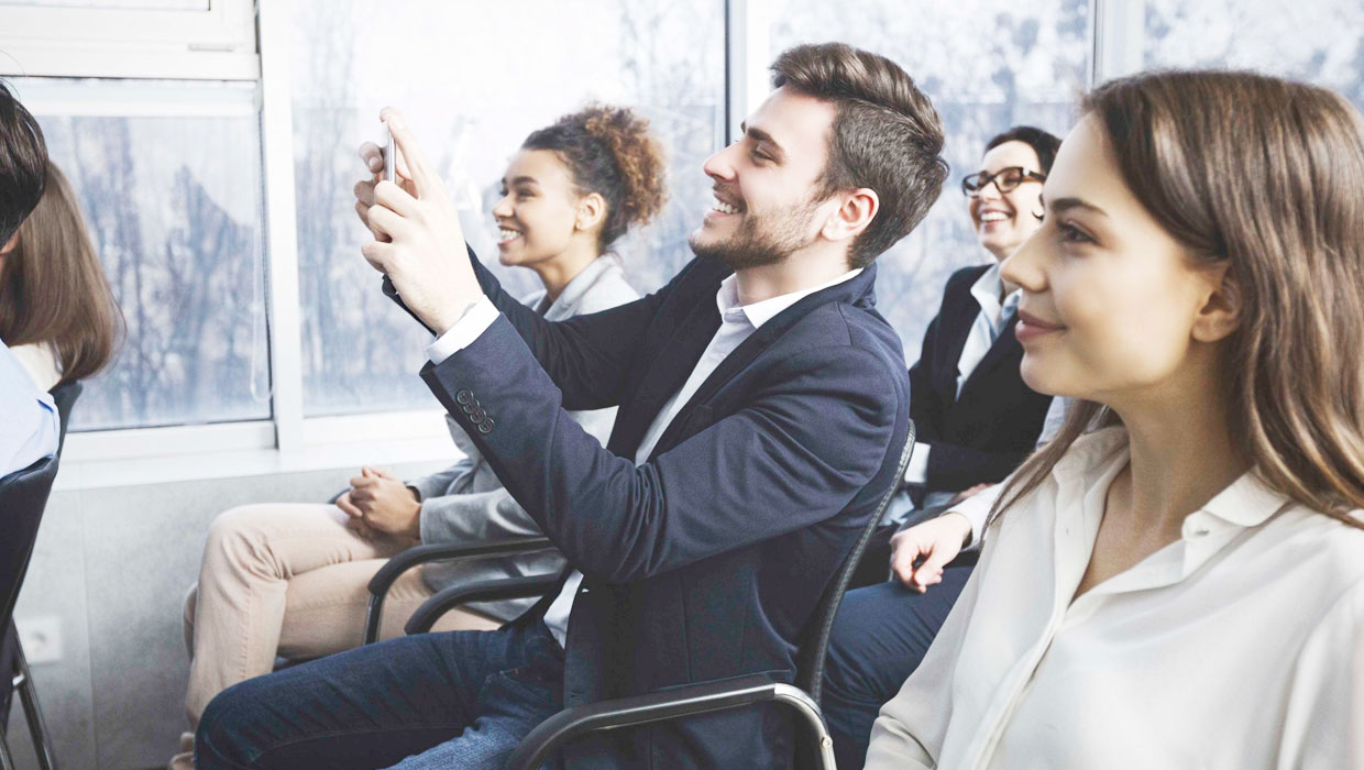 دستیار شبیه ساز ذهنی وکیل